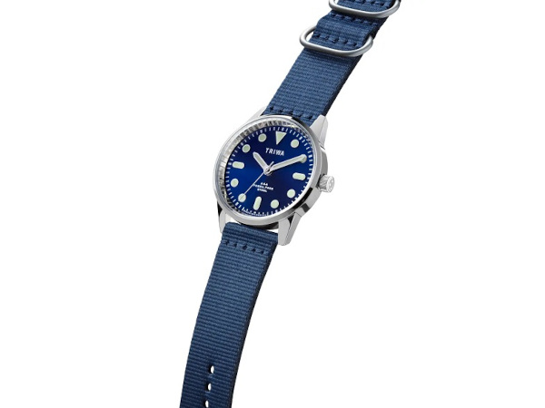mylife_news's tweet photo. アイ・ネクストジーイー、スウェーデンウォッチブランド「TRIWA」から化石燃料フリーの腕時計「TIME FOR DECARBONIZATION」を発売
https://t.co/z3oObQJCmh
#SSAB #TIMEFORDECARBONIZATION #TRIWA #アイネクストジーイー #ウォッチブランド #スウェーデン #リズム #化石燃料フリー #北欧 #腕時計 https://t.co/9Dg0PPr78Z
