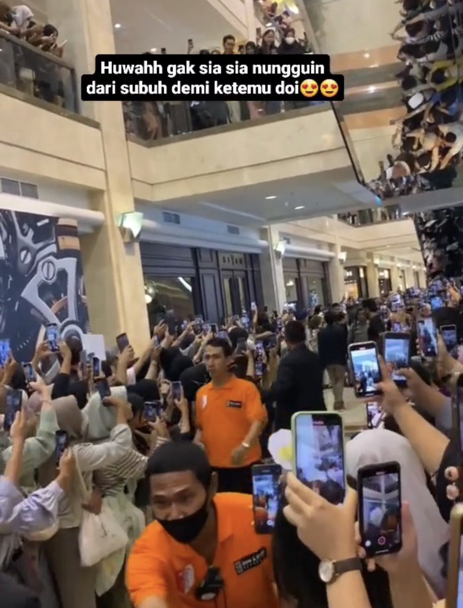 Ada yg kenal??
