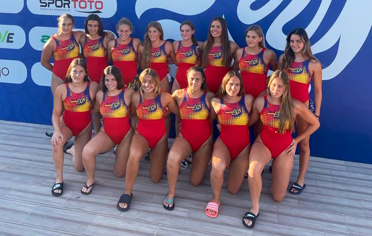 cnboadilla's tweet photo. #WP
Esther Ruano y Margarita Peragón convocadas por @RFEN_Oficial para disputar el Camp Europa Juvenil @LENaquatics de #Manisa 🇹🇷 
Mucha #suerte a @estheerchuu, @_maarga_ y a todo el equipo de @SpainWpFem
✌️🤽‍♀️✌️🤽‍♀️
#disfrutad
#competid
#go4gold
📸@RFEN_Oficial https://t.co/GhYVeAOTaw