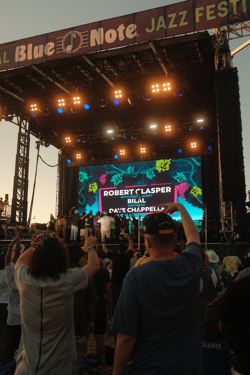 Cryztoffer's tweet photo. Had the opportunity to film Chance The Rapper tonight for the company that supplied the LED wall for the Jazz Festival in Napa and now I never want to film another wedding in my life 😂 #fujifilm https://t.co/LvAkv5QaiL