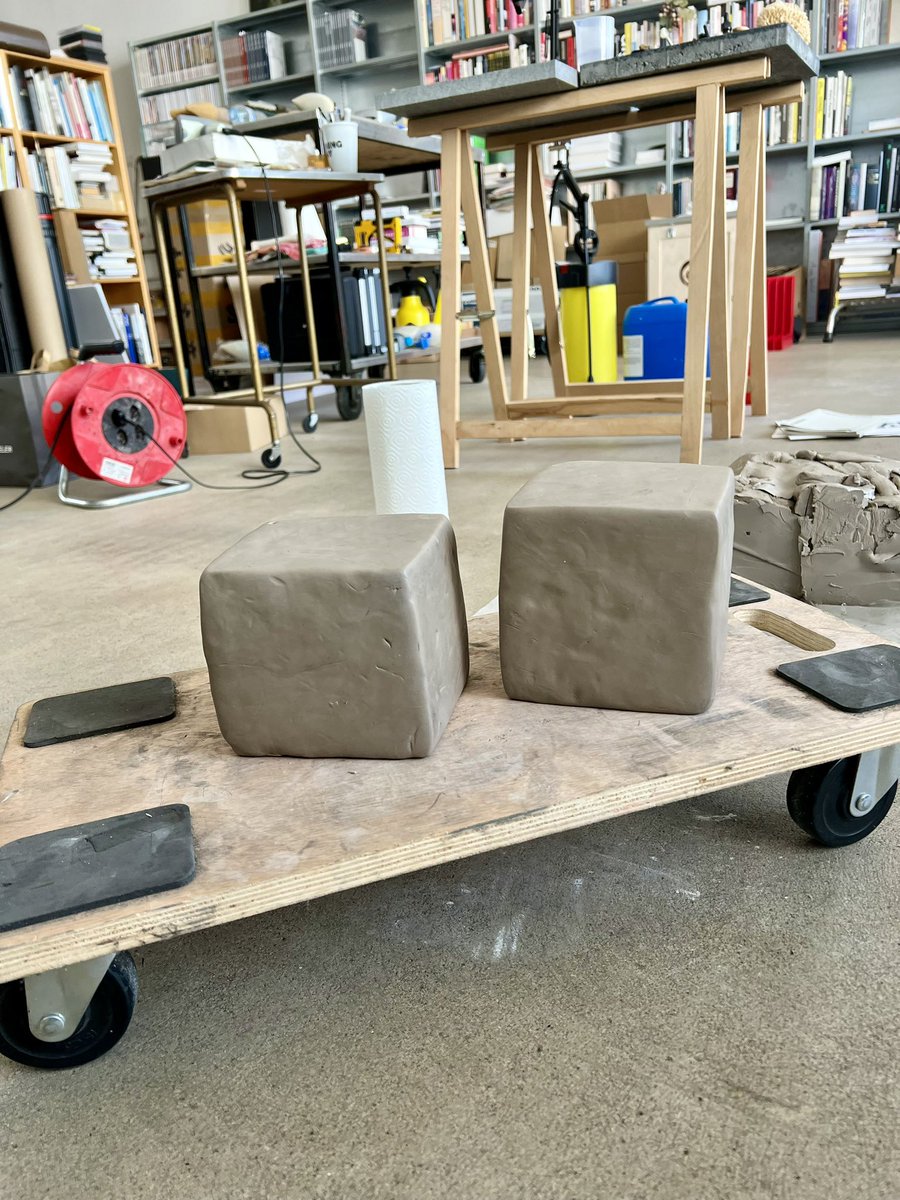 littmann_klaus's tweet photo. Studio views
#studioview #atelier #workingplace #inspiration #art #lab #contemporaryart #installationart #exhibition #ideas #artislife #staycurious #staycreative #artismylife #klauslittmann #littmannkulturprojekte #basel https://t.co/xzp5llf7XD