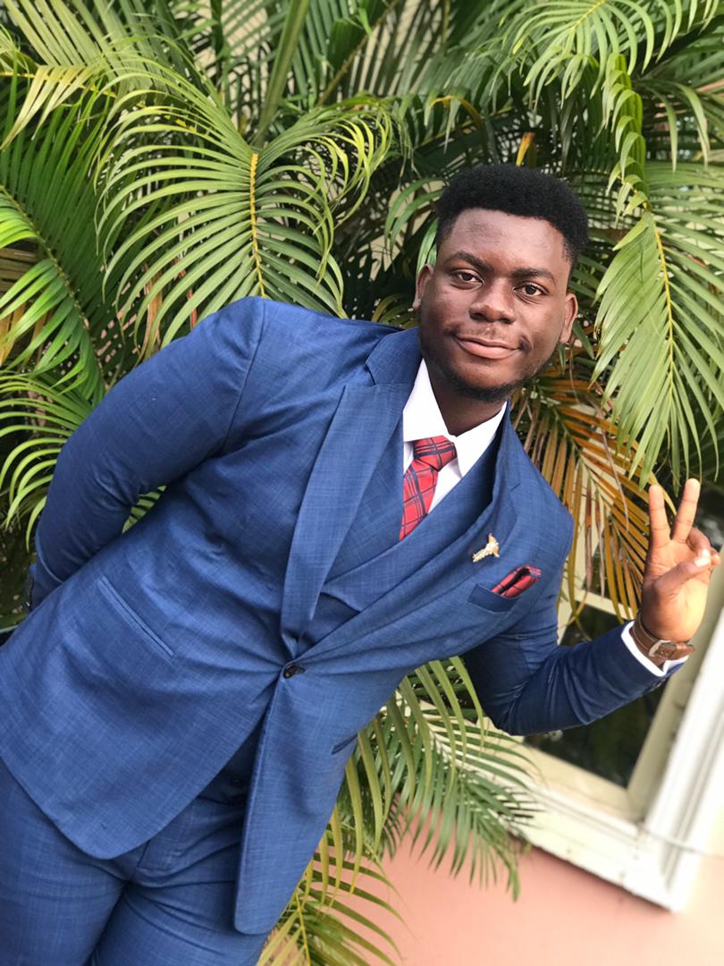 Hot Boy on the move 🏃 
Let's swear that Oath! 
MB;BS in the 💼