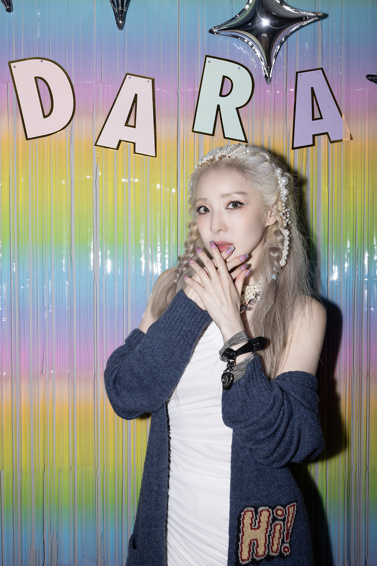 SandaraBarCHINA on X: [🎡 Lyrics in Chinese 🎠] PLAY - DARA #SandaraPark  #산다라박 #FESTIVAL  / X