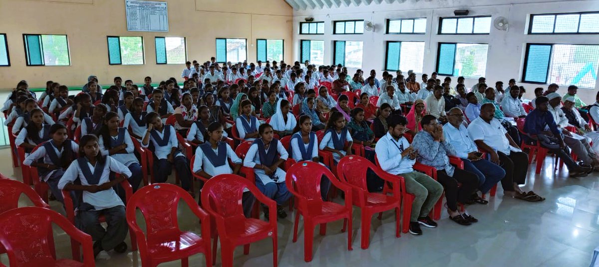 Workshop on “#Groundwater literacy” was conducted in 100% tribal and highly hilly Dhadgaon tehsil in Satpura range of Nandurbar district on July, 27 under #NationalHydrologyProject. 

Many sarpanch, gramsevak and students participated.

<a href="/MoJSDoWRRDGR/">Not Ministry of Jalshakti Anymore</a> 
<a href="/NHPConnect/">National Hydrology Project</a>
<a href="/CMOMaharashtra/">CMO Maharashtra</a>
