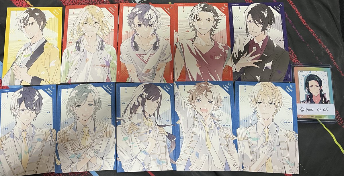 sumanayyy's tweet photo. クラファン届いた〜！！
お約束してる分はご連絡しました！

ちなみにこの中で弦心くんと交換してもいいよ〜っていう方………おられましたらご連絡くださると嬉しいです。
ID取引垢のですみません！ https://t.co/ZeaJytbunX