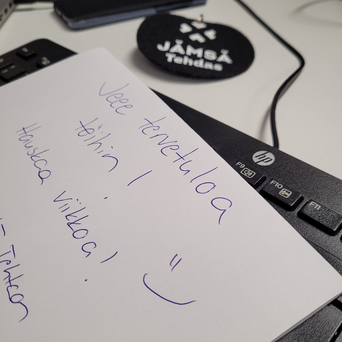 Lomat loppuun aikanaan, myös tehtaanjohtajilla. Reipasta ja iloista viikkoa sinullekin olet sitten lomalla tai töissä! 😃

#jämsätehdas #hyvätyöpäiväkokemus #kivassaseurassa #etätyö #coworking #lähityö #jämsä #hub #keskisuomi