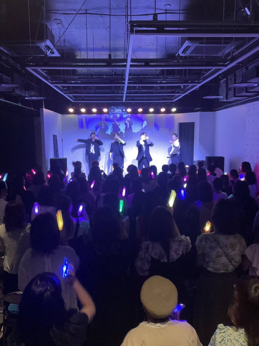 FANDS_info's tweet photo. ～BY THE HAND LIVE〜
Wanchul・Sungho・Hyunsung・YANAGI

２日間、皆様からのたくさんの愛をいただき無事終了いたしました！

また皆様にお会いできるのを楽しみにしております✨

#ワンチョル #ソンホ #ヒョンソン #YANAGI #apeace #angelpeace https://t.co/HOrnZamUZO