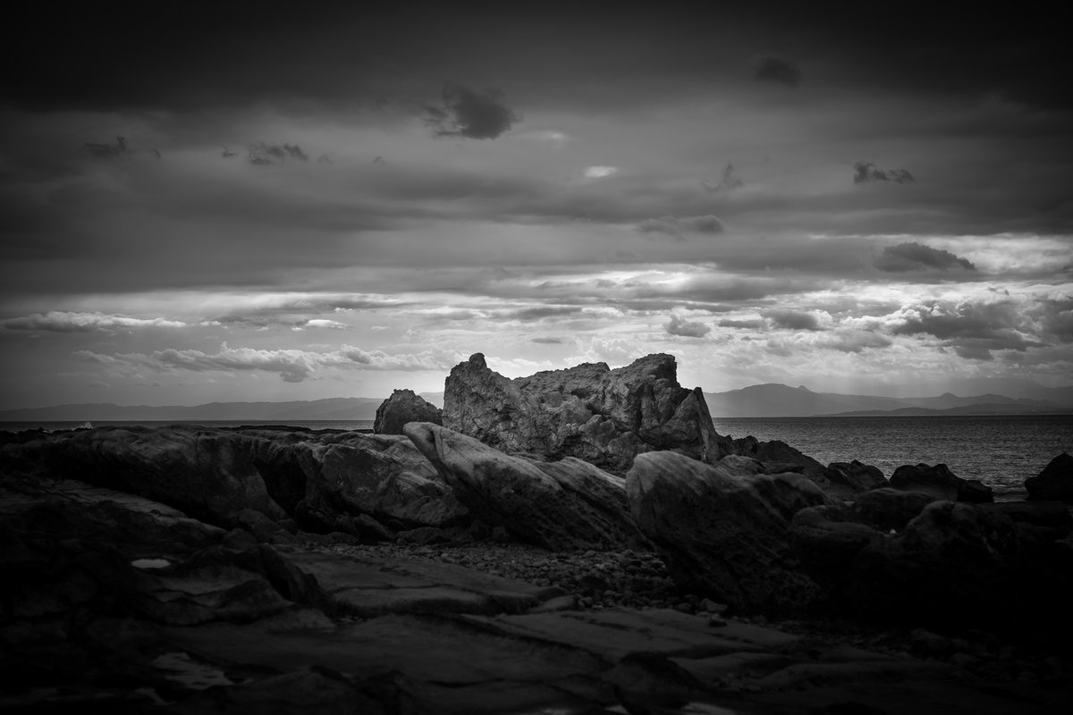 harryfurusato's tweet photo. A rock.
岩。

#photography #blackandwhitephotography https://t.co/GdX5Ocn9pN
