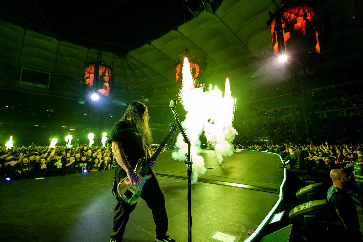 ¡🎸🔥Prepárate! M72 World Tour de Metallica en Arlington, Texas. Dos noches llenas de poder y adrenalina con más de 30 canciones emblemáticas. ¡Una experiencia musical inigualable! 🎬 Entradas en metallica.film. Sábado 19 y Lunes 21 de Agosto.