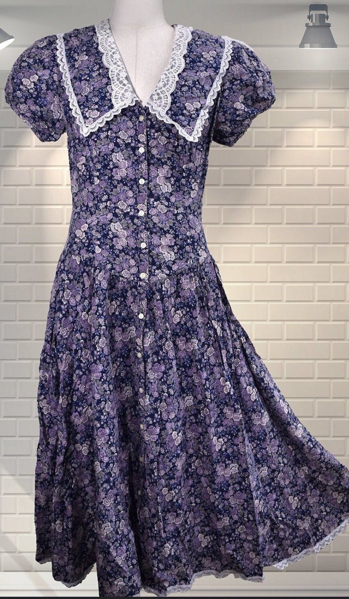 becuzlcan's tweet photo. @SaboChristopher @ZherkaOfficial Imagine if this didn’t even have to be an issue. At 18 I was told that the reason i was being groped &amp; harassed by 4 guys DAILY - IN CLASS was because of the way I dress. I was wearing this dress that came to an inch above my ankles. Modesty isn’t the problem. https://t.co/CYcL5rIH51