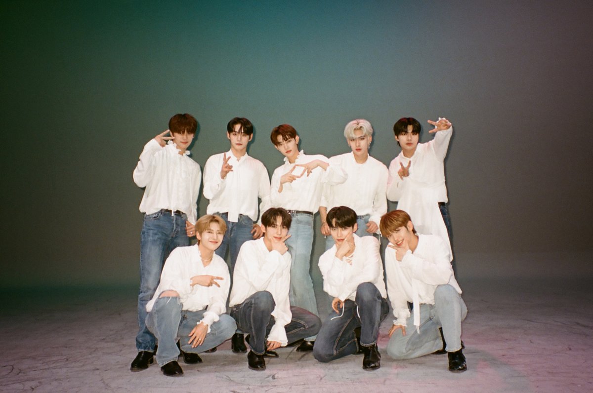 M2MPD's tweet image. 필름카메라로 기록한 7월의 추억📸 8월에도 쭈욱 엠투와 함께해요❣ #7월의엠투 #M2film #BE_ORIGINAL #ZEROBASEONE #제로베이스원 @ZB1_official