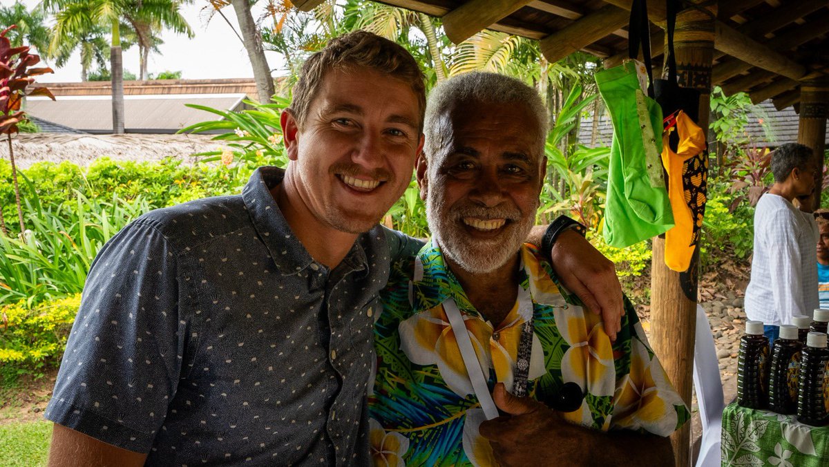 cooper_schouten's tweet photo. Work is love made visible - I love my job! 

So cool seeing friends on the TV! 

Thank you for the opportunity @abclandline @ACIARAustralia @anna_okello @SCUonline! 

And kudos to Dr @JohnRoberts222 and @BAF_Fiji team developing the national honey bee pest surveillance program! https://t.co/8k0fm4dqoZ