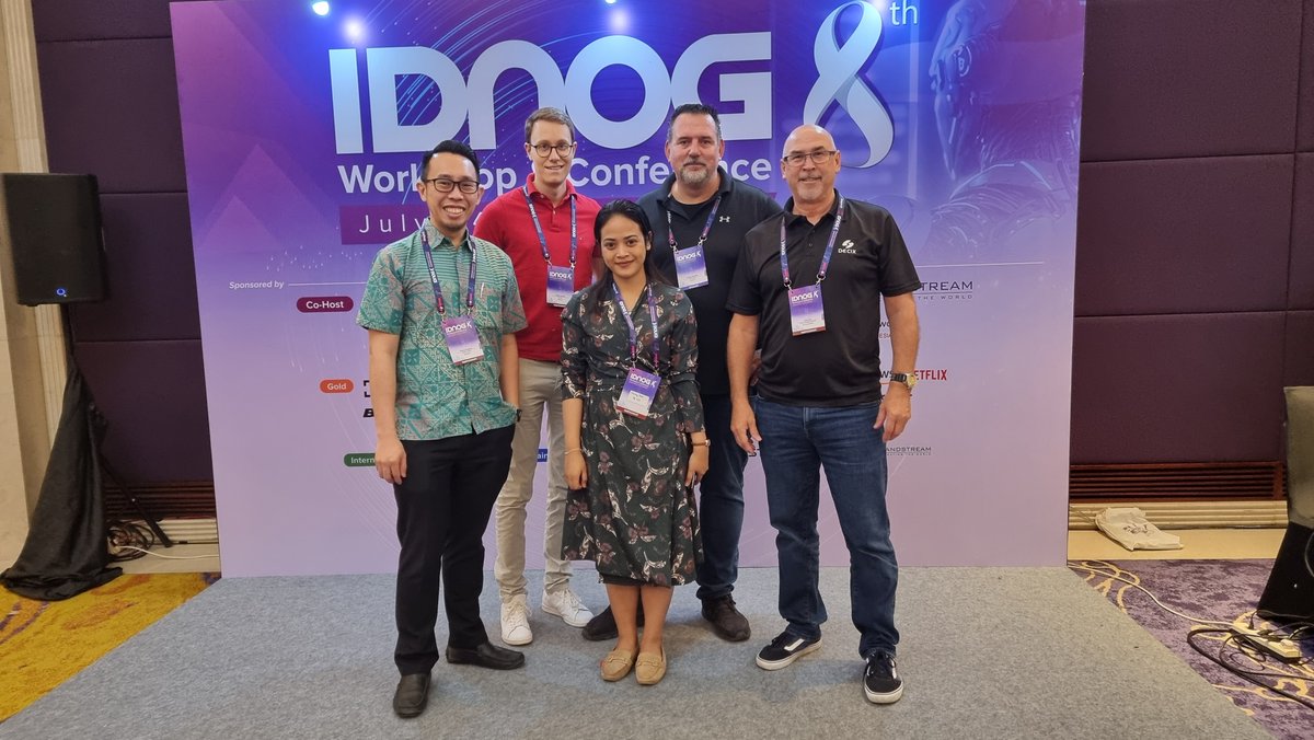 DECIX's tweet photo. Thanks to #IDNOG & all the participants for this great event! We really enjoyed meeting everyone at the conference in Jakarta last week. 🙌 https://t.co/8PWU128Pst