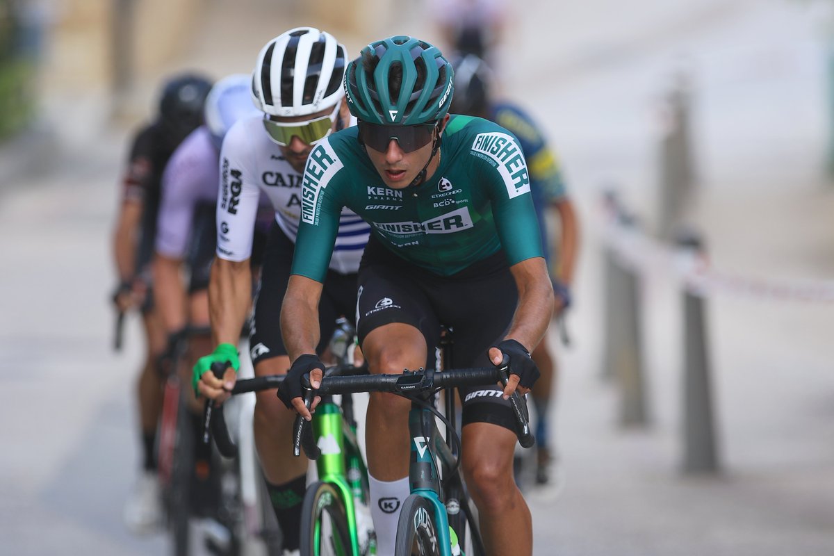 Equipo Finisher tweet media