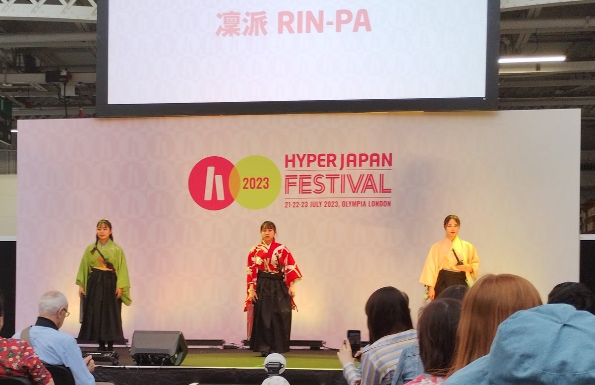 m_titor's tweet photo. hyper Japan London2023🇬🇧
Nice performance and presentation😊
So, Inspired nostalgia for my japanese life🌸 Thanks⚔

#HYPERJAPANFestival2023 #rinpa #Densha ＃OlympiaLondon https://t.co/vaRERPTNNn