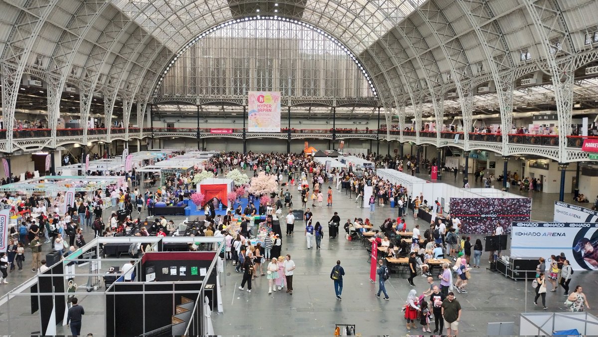m_titor's tweet photo. hyper Japan London2023🇬🇧
Nice performance and presentation😊
So, Inspired nostalgia for my japanese life🌸 Thanks⚔

#HYPERJAPANFestival2023 #rinpa #Densha ＃OlympiaLondon https://t.co/vaRERPTNNn