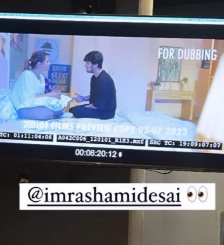 AartiM18's tweet photo. Cameo shoot for #llbbasnamehikafihai ๐ค
N Dubbing for #MissionLaila
Be ready !! Itโs pouring โ๏ธsoon
#Rashamians
#RashamiDesai https://t.co/FdLlQRN1yn