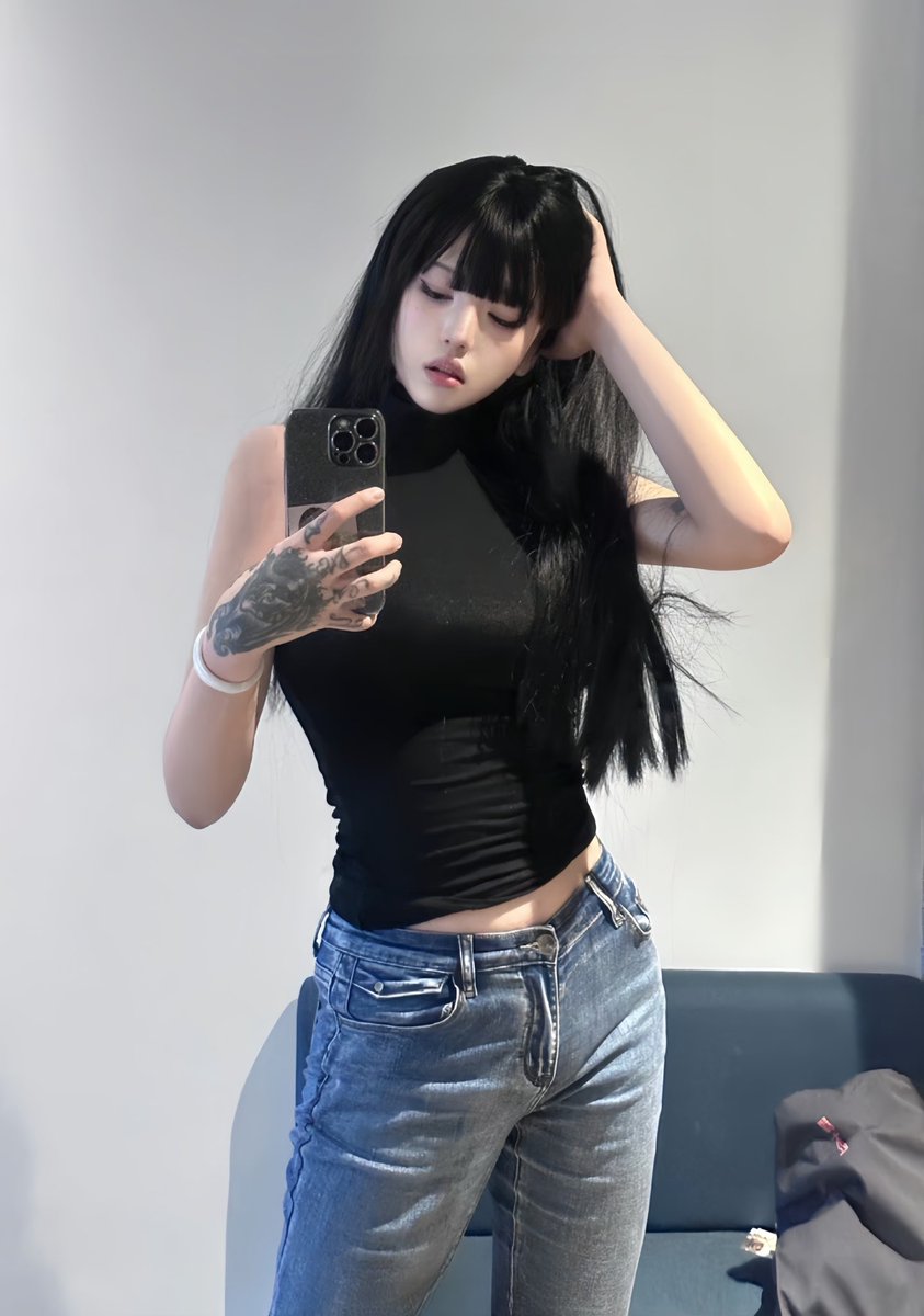 今天漫展结束拍的
#cosplay #坏想法日记 #尤娜 #kangyuna #badthinkingdiary  #WEBTOON https://t.co/DVoIwg4JyU