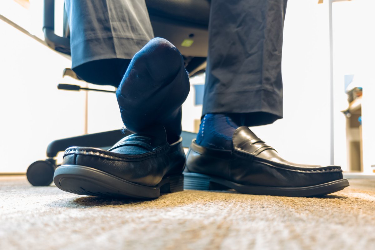 simon_socks tweet media