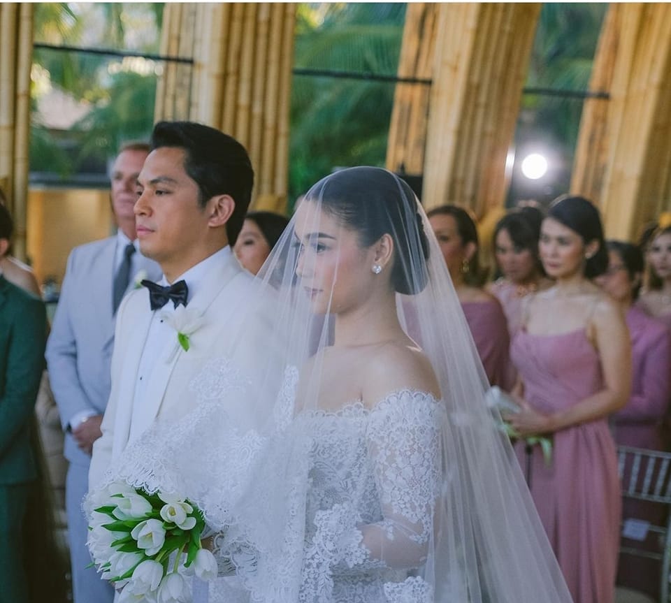 ABSCBNNews's tweet photo. Mabuhay ang bagong kasal! 💕

Maja Salvador and Rambo Nuñez tie the knot in Bali, Indonesia. (📷 : Nuñez/Instagram) https://t.co/igM6f3ak7O