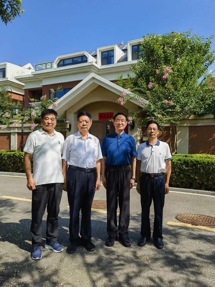 MJTVH0Pin's tweet photo. 火箭軍吳國華今出殯，上司發文死因曝光;印度澄清去年印中有峰会, 但没有中方所说的“重要共识”;国教育部长：中国政府奖学金是战略工具 https://t.co/TPnsKwpXTZ https://t.co/JSQpo120Sl