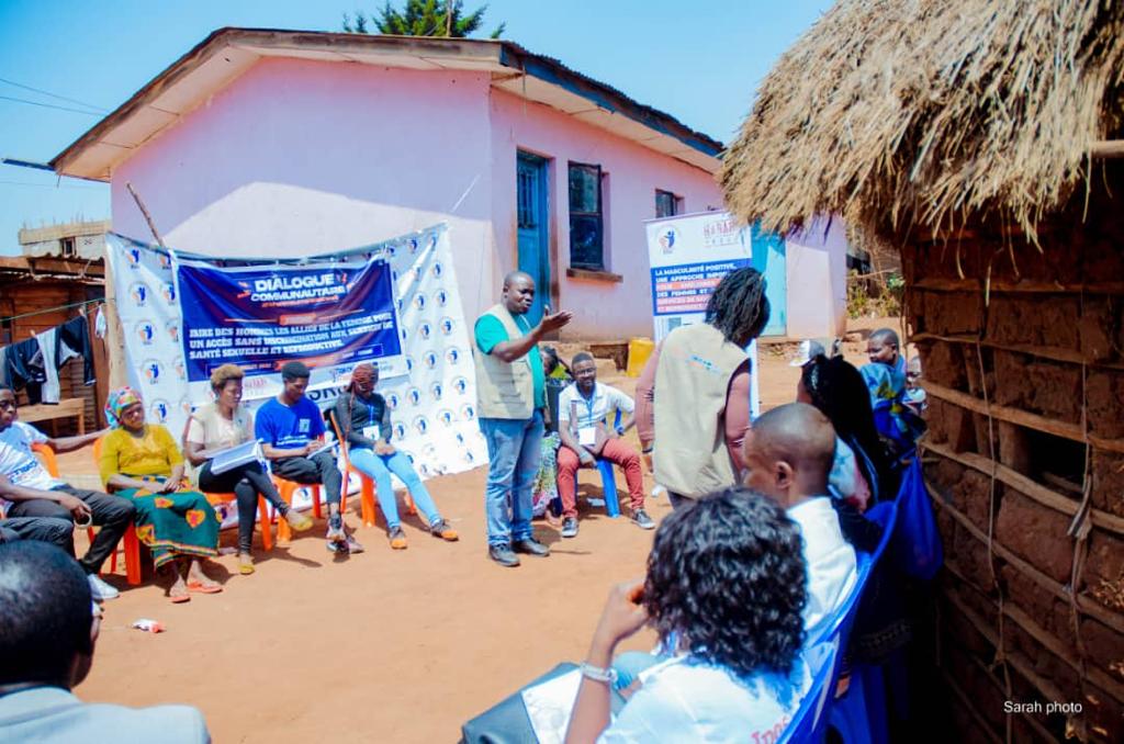 BitumbaPamphil's tweet photo. #Sud_Kivu : Les filles et femmes sont victimes des #violences_sexuelles qui se soldent par grossesses non désirées et #avortement_clandestin, psychose dans le foyer. Grâce au #Protocole_Maputo, les filles et femmes ont plus de #choix sur le devenir de cette GND.
@IpasRDC https://t.co/ILzXsd2eSO