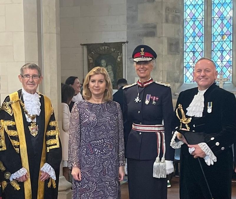laurapopescumfa's tweet photo. Touching to join t/inauguration of🇷🇴Orthodox Church in Swansea,along w/local authorities&amp;fellow Romanians.Proud of t/appreciation for t/🇷🇴community by @WestGlamorganLL,@HSofWestGlam&amp; @lordmayorswan.
Succes,părinte Flavian!Congrats to all involved,especially @diana_stroia&amp;Fr Ioan. https://t.co/Y1KPz4wvAA