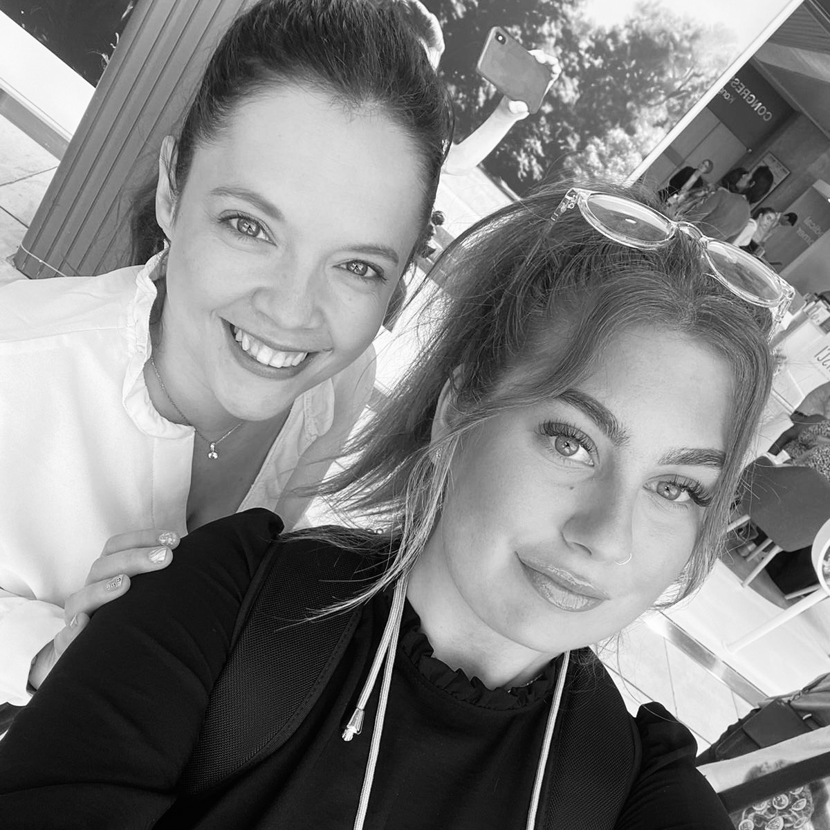 TheTurnerAgency's tweet photo. We spend the best hours of the day with each other, we share, we support, we innovate, we trust. Shout out to all our TTA team members who have become great friends, and make work a better place!

#WorldFriendshipDay #StrongerTogether #EventTeam #MeetingProfs https://t.co/sdj9yYpToB
