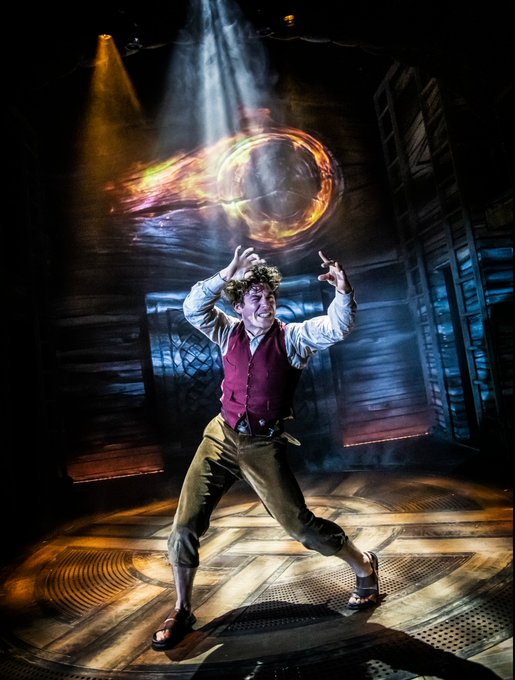 Louis Maskell as Frodo