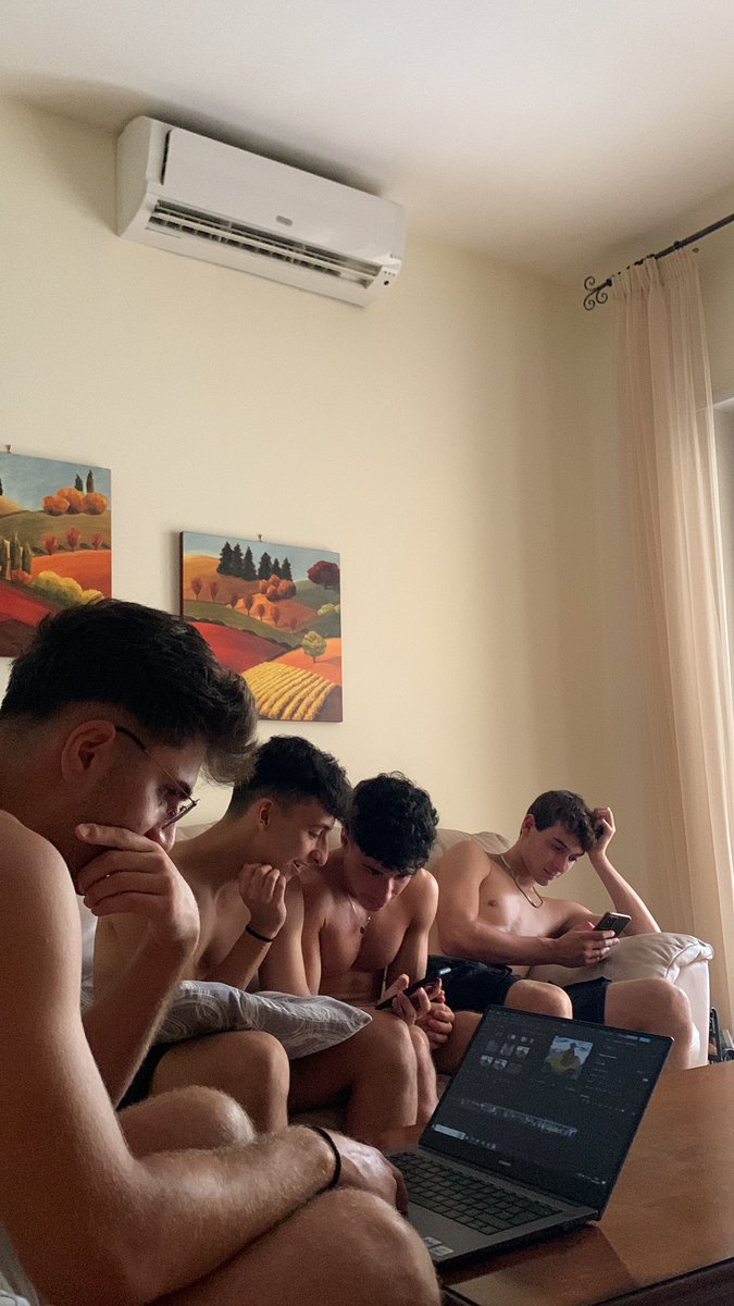 Il video per Stefano antó procede bene