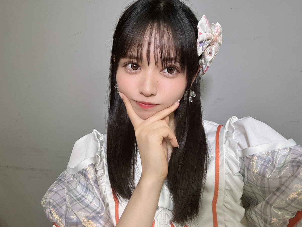 鎮西寿々歌(FRUITS ZIPPER) on X