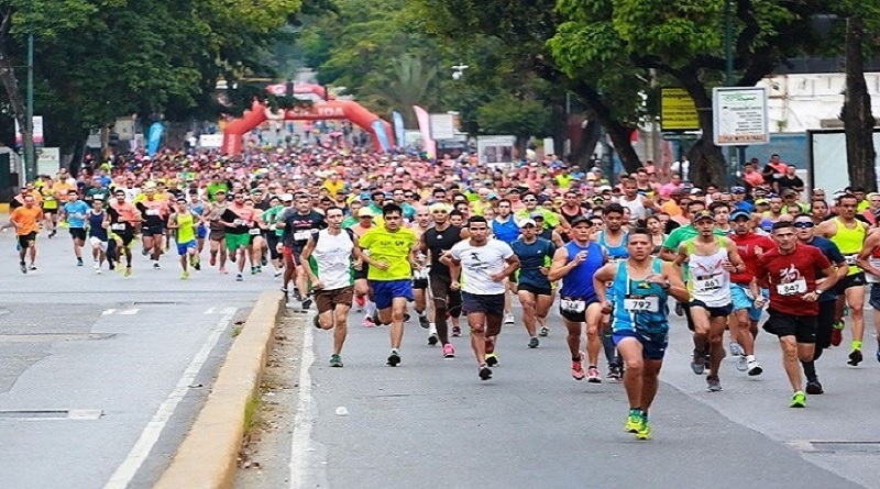 Winton Palma gana media maratón Simón Bolívar de Caracas

#MaduroTieneUnBeta

vtv.gob.ve/winton-palma-g…