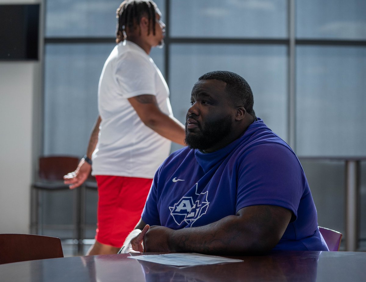 It all starts tonight, Fall Camp 2023 💪

#CDT | #GoWildcats