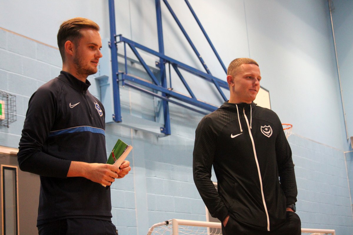 PompeyITC's tweet photo. ⚽🥰 𝗧𝗼𝗱𝗮𝘆 𝗮𝘁 𝗼𝘂𝗿 𝗝𝘂𝗻𝗶𝗼𝗿 𝗗𝗶𝘀𝗮𝗯𝗶𝗹𝗶𝘁𝘆 𝗛𝗼𝗹𝗶𝗱𝗮𝘆 𝗖𝗼𝘂𝗿𝘀𝗲 𝘄𝗲 𝘄𝗲𝗿𝗲 𝗷𝗼𝗶𝗻𝗲𝗱 𝗯𝘆 𝗖𝗼𝗹𝗯𝘆 𝗕𝗶𝘀𝗵𝗼𝗽!

A MASSIVE thank you to Colby for coming along to make our participants' weeks!

@Pompey  | @ColbyBishop29 https://t.co/CqaAWhAolG