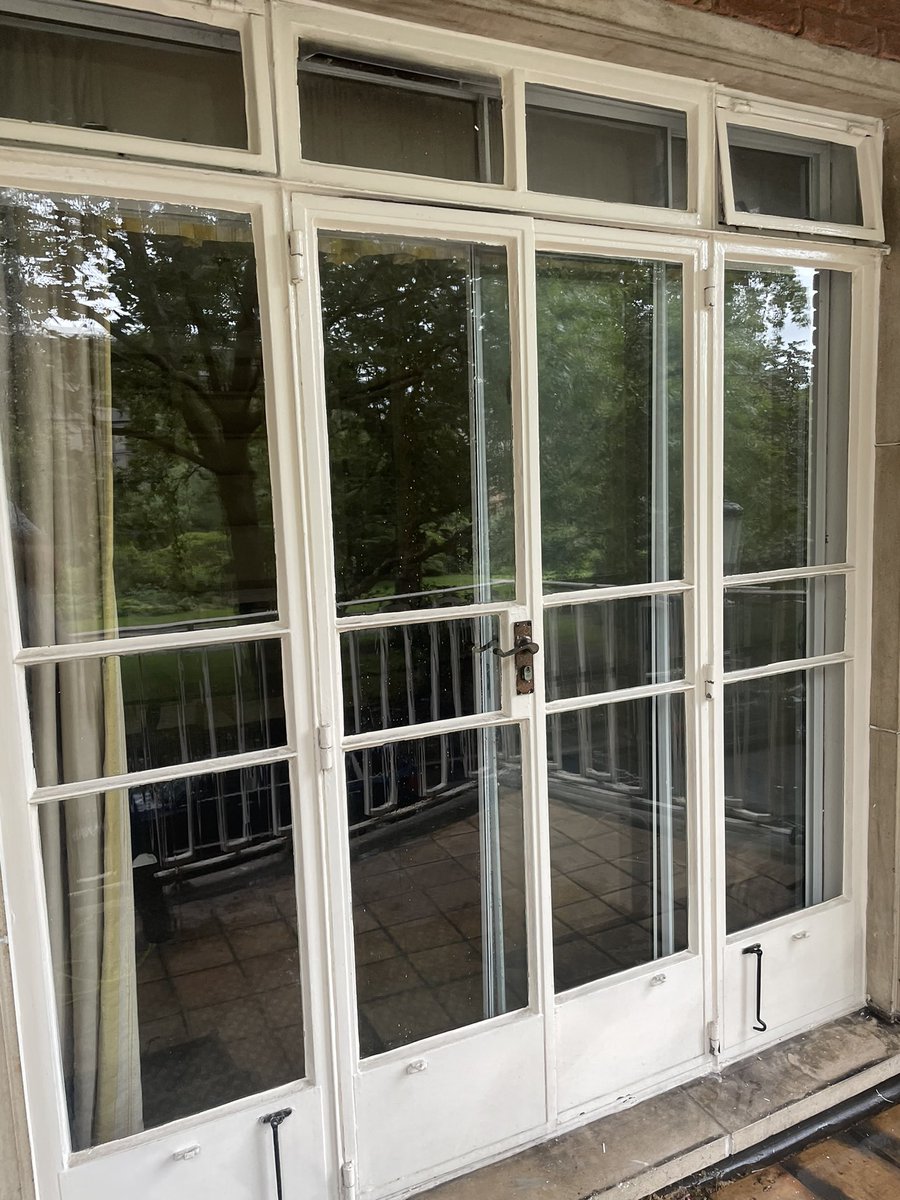 J_TWindows tweet picture