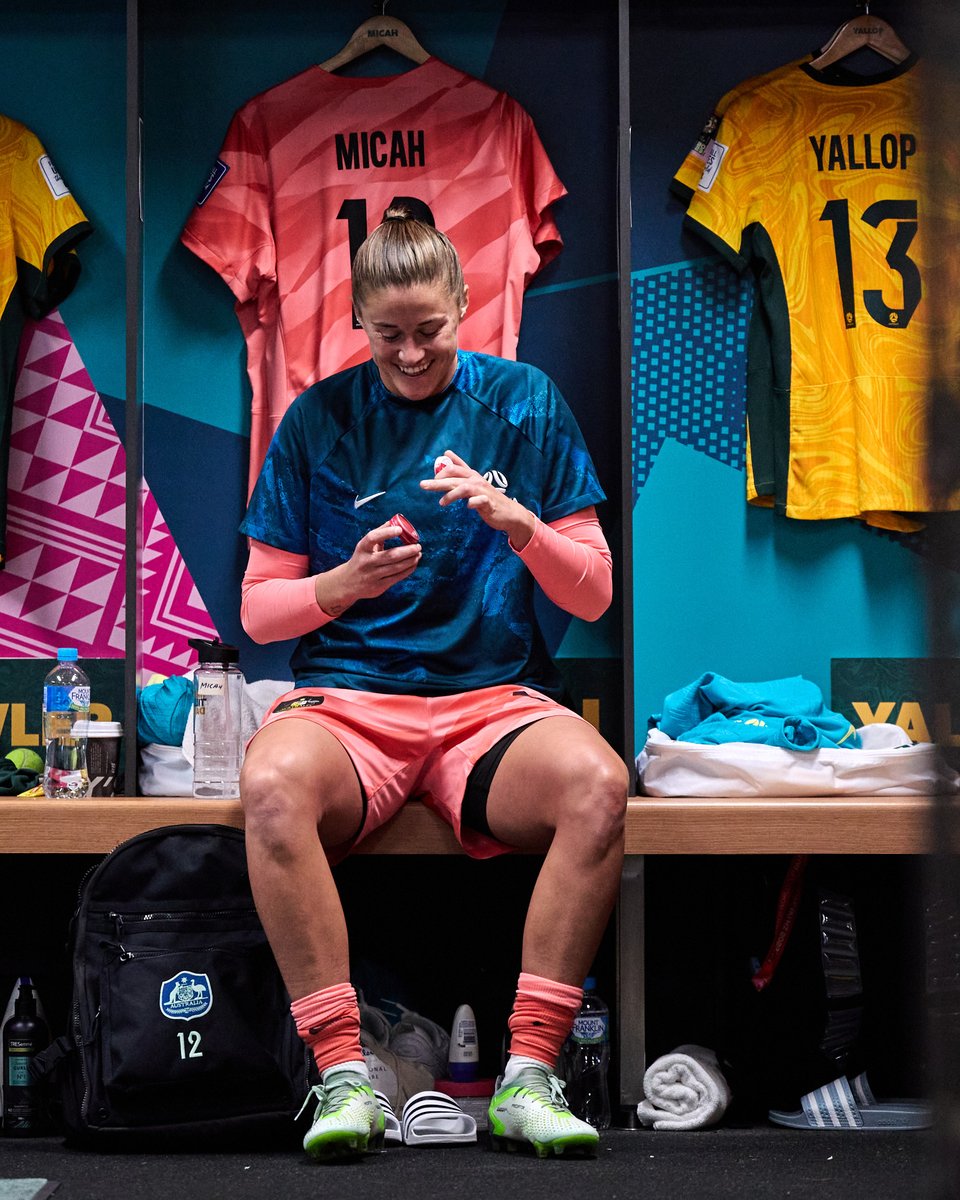 Into the #FIFAWWC Round of 16 with 🇦🇺😁 Love it, @TeaganMicah!