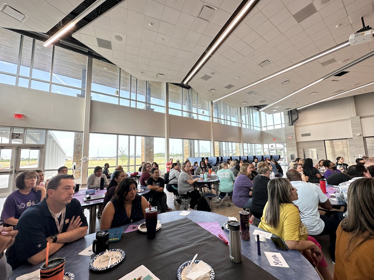 The Wildcats are ready to start the school year! #wildcatproud #LLE #humbleisd #counselingisheartwork 💜🐾