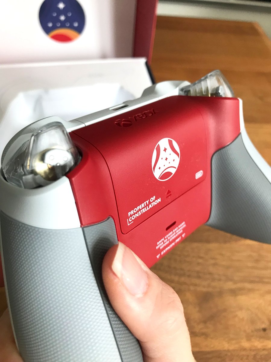 hot_maryjane's tweet photo. Mein neuer Limited Edition Starfield Controller 😍Ich liebe ihn jetzt schon 😊 

#happylady #starfieldcontroller #xboxcontroller https://t.co/uLYX873GhH