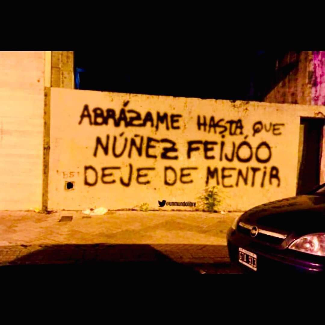 danimanchado's tweet photo. @NunezFeijoo A ver, Sr. @NunezFeijoo , no seré el mejor en matemáticas, pero un 32x100 creo que no se acerca a "la mitad", ni de los españoles, ni de na'. Sáquese la EGB, o al menos repase algo antes de afirmar nada. https://t.co/zfjCghKAGM
