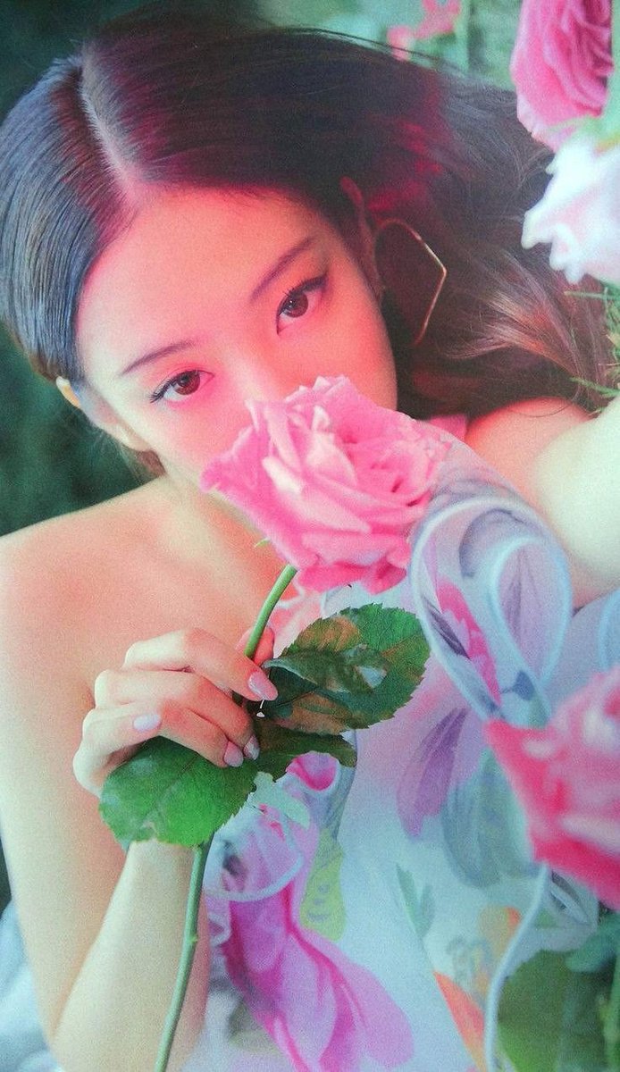 mangoscem's tweet photo. Aku bakal donasiin Rp 200.000,- buat project JNK1 ke @JennieFundsID kalo aku bisa dapetin 200 screenshot streaming mv SOLO ❤️
https://t.co/hEsZ0IGjgl

#JENNIE #제니 #JENNIESOLO https://t.co/S0TZp3FYpX