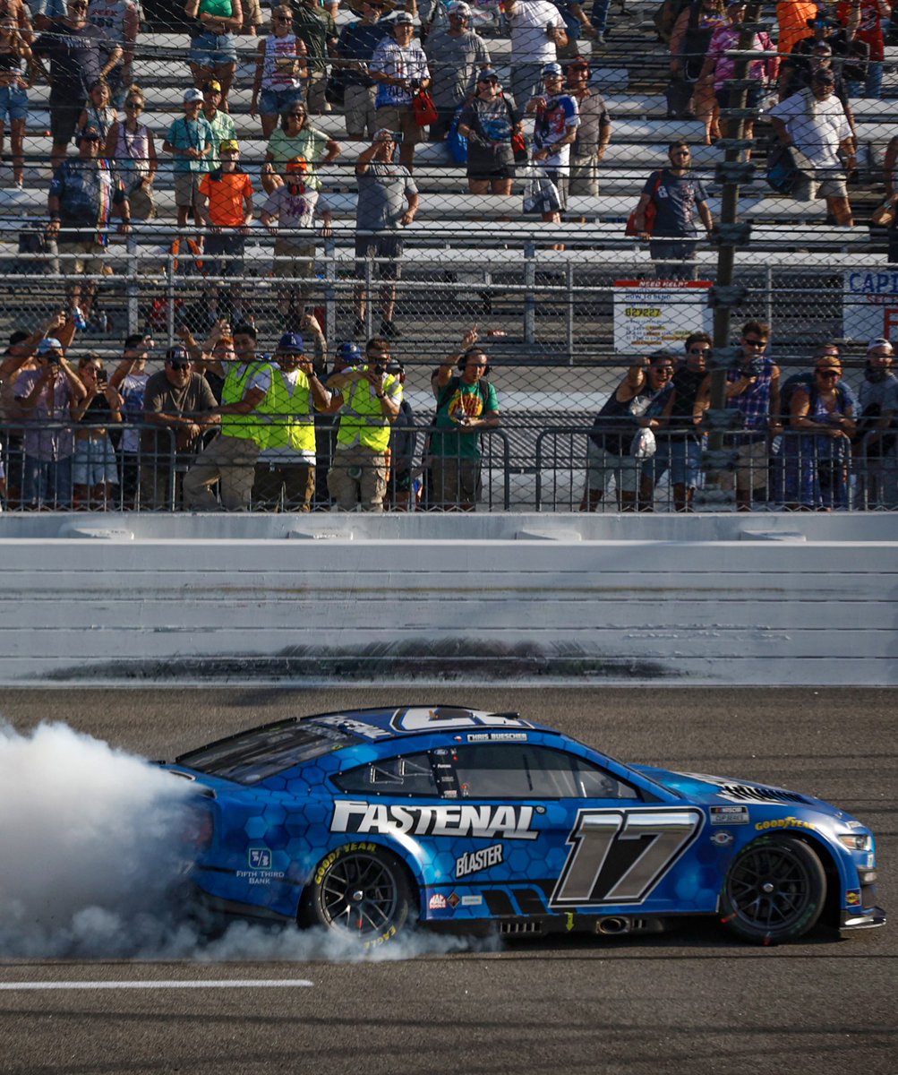 Chris_Buescher's tweet photo. Another thing that’s pretty special about yesterday is we put a @Ford in victory lane on Henry Ford’s birthday. Really cool to continue carrying the Ford name 160 years later 👊🏻

Still on a high from yesterday. Thank you @FordPerformance https://t.co/qXbhPJaQkt