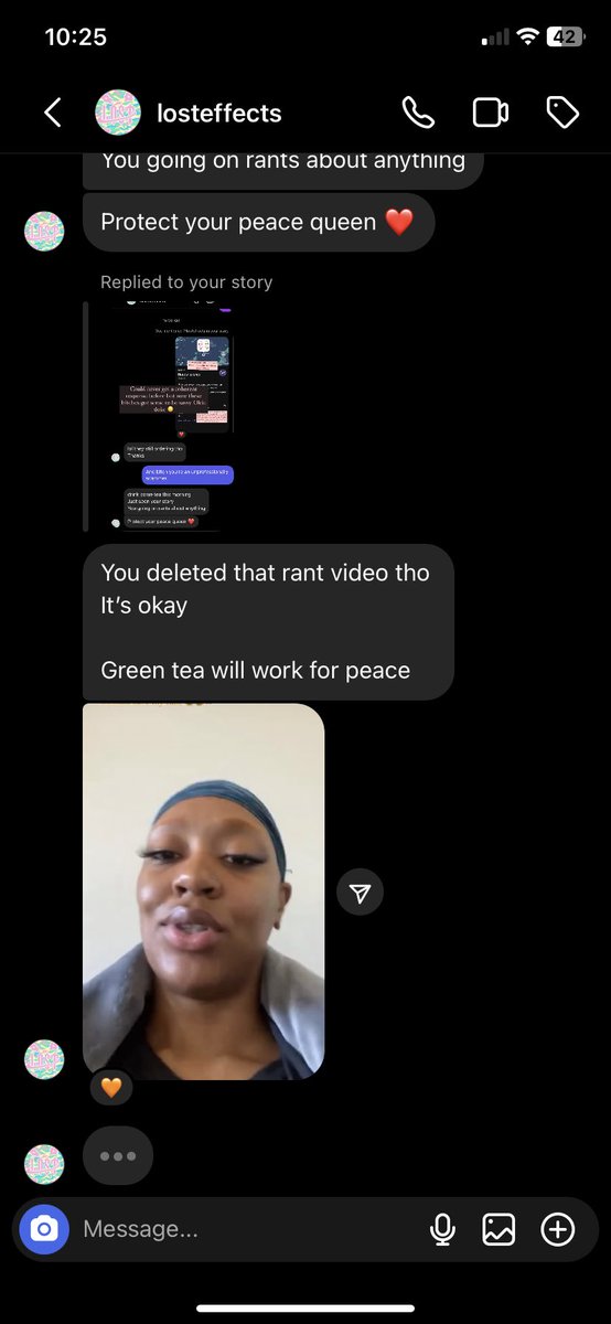 BiscoffBunni's tweet photo. Now that I outed them they have the time to not only coherently send a response back, they now have time to be sassy! Mind you my rant video is about a Tubi film I reposted in a prior story?? They thought they did something? Completely unrelated💀 https://t.co/Ed2FUZwk4z