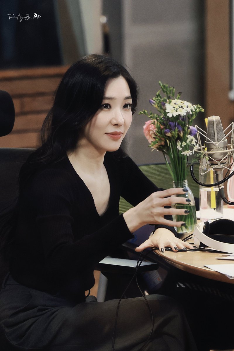 PreciousMmts's tweet photo. HAPPY BIRTHDAY TIFFANY🎉
#보석처럼_빛나는_8월의_티파니
기다려왔잖아, 파니의 34번째 생일♡
#FOREVERwithTiffanyYoung https://t.co/jUG7Ru17K1