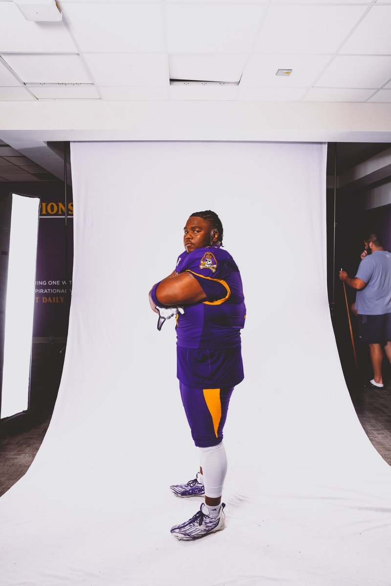 Logan Wright 🎯 tweet media