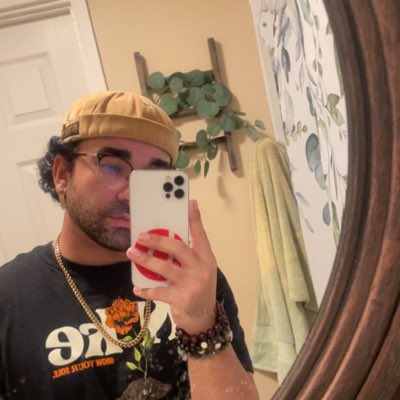 Zzz(-_-)_ ✗ ✗ ✗ tweet media