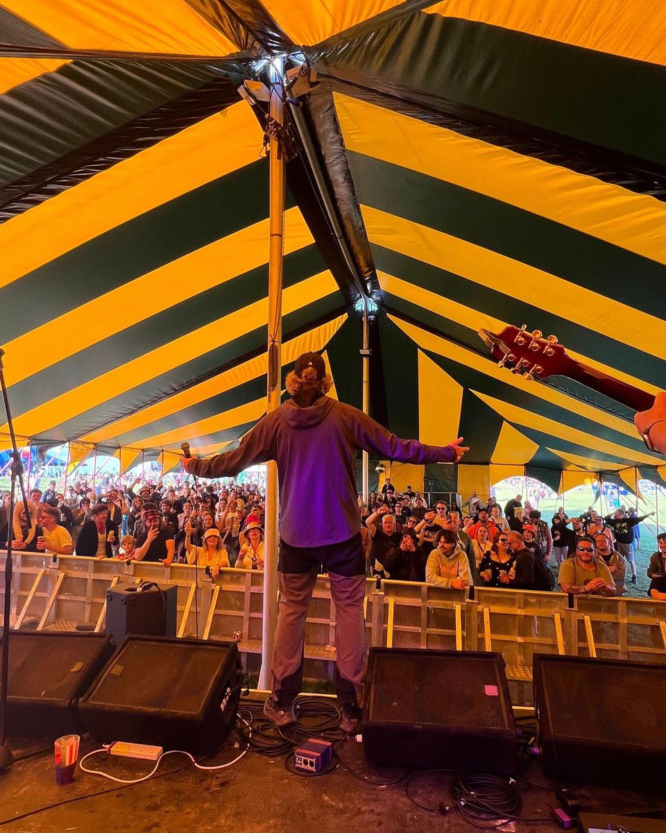 COLUMBIA_'s tweet image. I’m the zone.. 🎪💥
@This_Feeling @ynotfestival