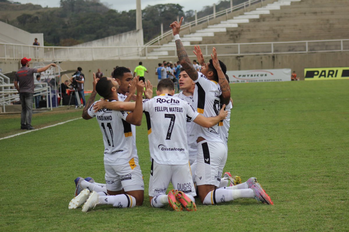 Fabinho99's tweet photo. Vamos por mais @CriciumaEC! 🐯
Em busca do nosso objetivo maior!! 🙏🏽🙏🏽 https://t.co/tHcyqBrhk7