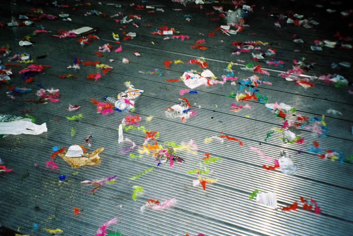 BERRYCAP's tweet photo. Love On Tour, Forever. Barcelona, July 2023.

Film by me🤍 https://t.co/8P9PumFC1I