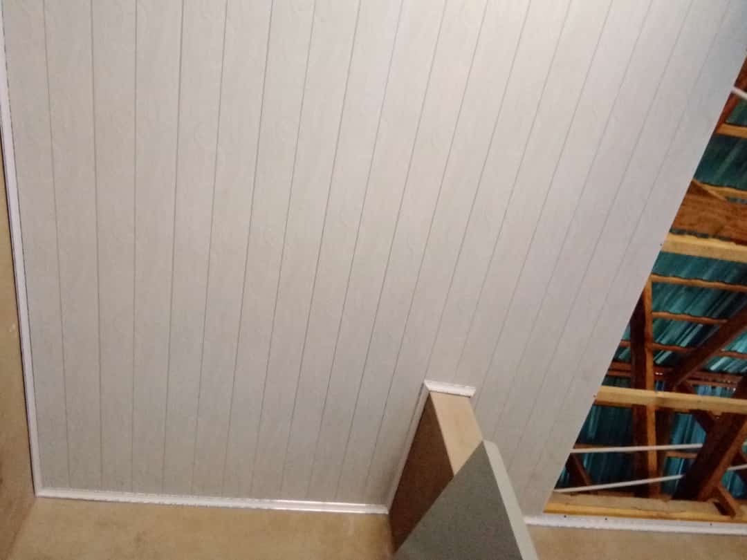 NebvumaEnergy's tweet photo. @RealTalkFadzie Contact us on+263787812943 for all your carpentry services , roofing, ceiling installations and door fitting. https://t.co/1HRucISwqF