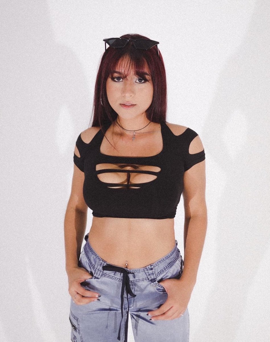 Cristina✨ tweet media